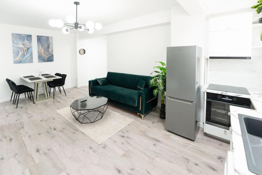 Apartament Markos 수체아바 외부 사진